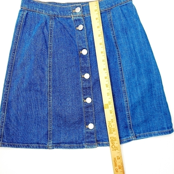 H&M A-Line Denim Skirt Button Front Sz 4 Hi Waiste - Picture 2 of 11